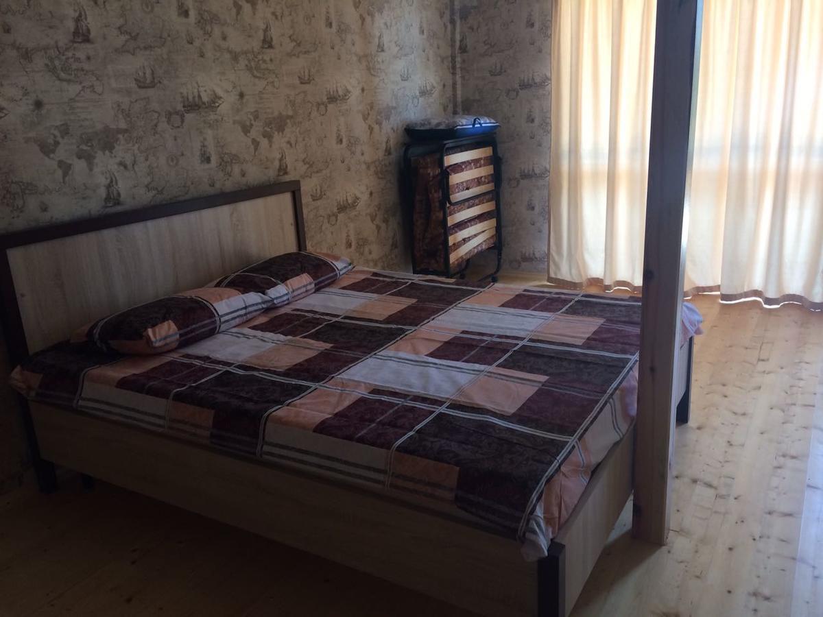 Guest House On Sovhoznaya กากรา ภายนอก รูปภาพ